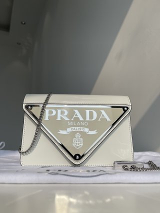 Prada Prada