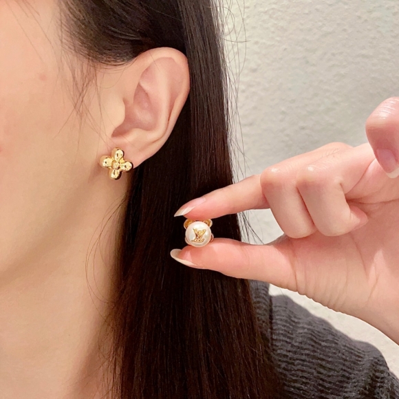 Earrings&Ear studs