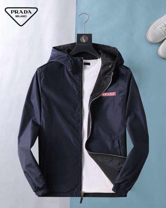 Hoodies & Sweatshirts