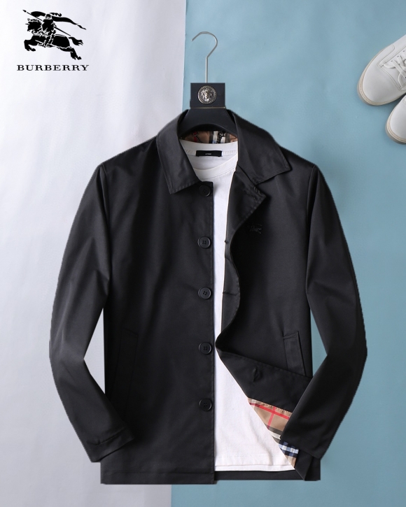 Hoodies & Sweatshirts