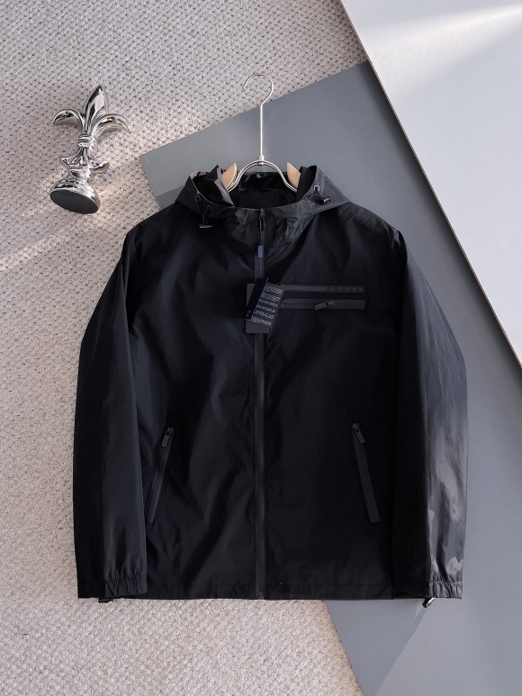 Hoodies & Sweatshirts Hoodies & Sweatshirts