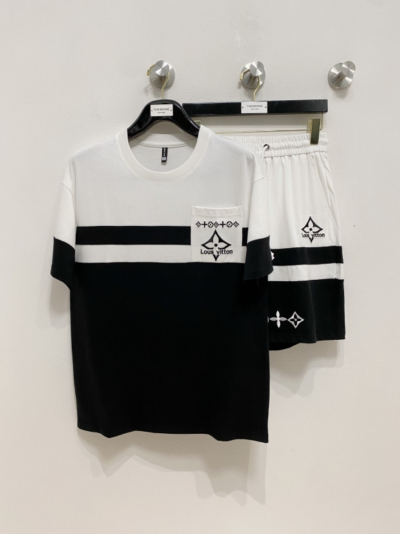 Leisure suit Leisure suit