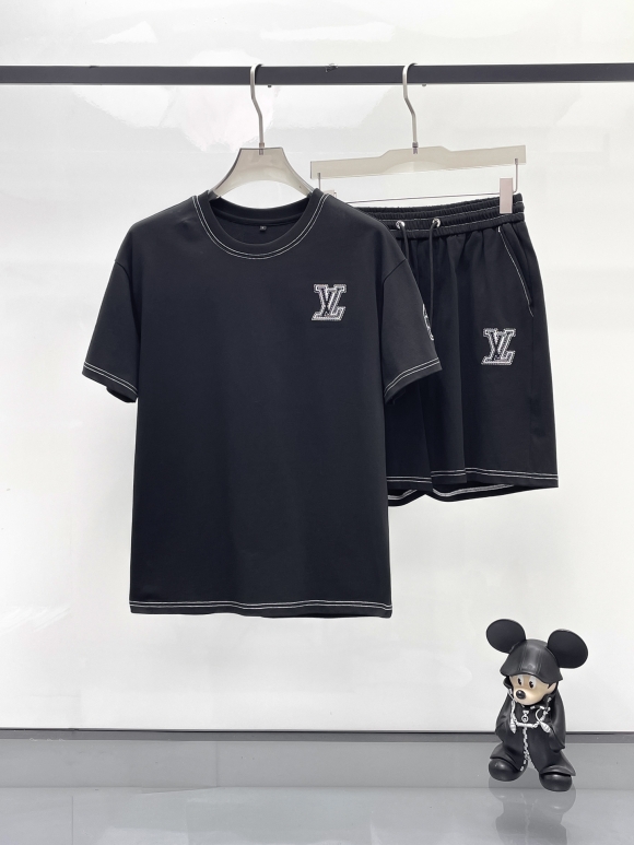 Leisure suit Leisure suit