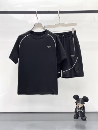 Leisure suit Leisure suit