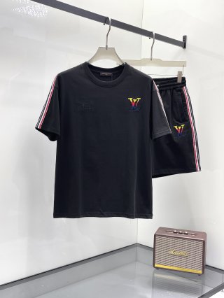 Leisure suit Leisure suit