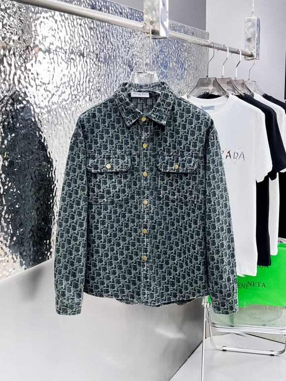 Coats & Jackets Coats & Jackets