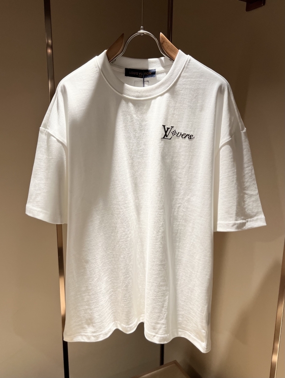 Leisure suit Leisure suit