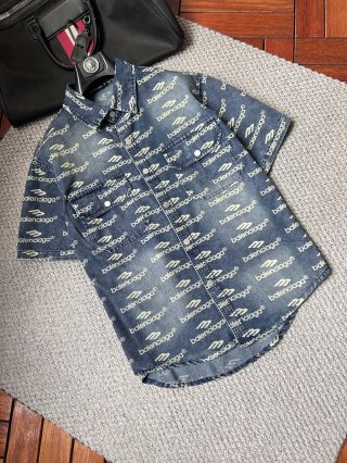 Coats & Jackets Coats & Jackets