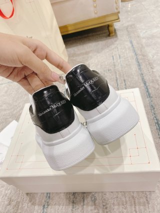 AlexanderMcQueenSHOES AlexanderMcQueenSHOES