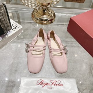 Womens shoes collection