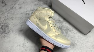 AirJordan1MidSHOES