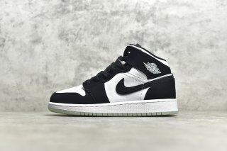 AirJordan1MidSHOES