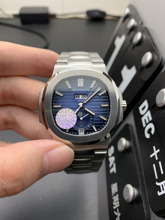 PATEK PHILIPPE