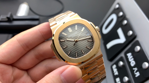 PATEK PHILIPPE