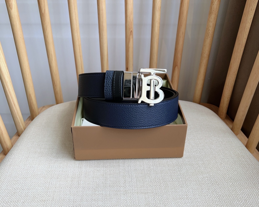 Burberry-Belts