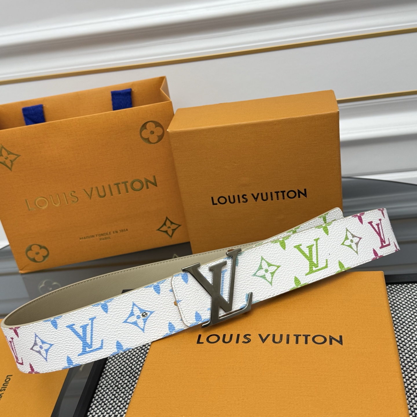 LV-Belts