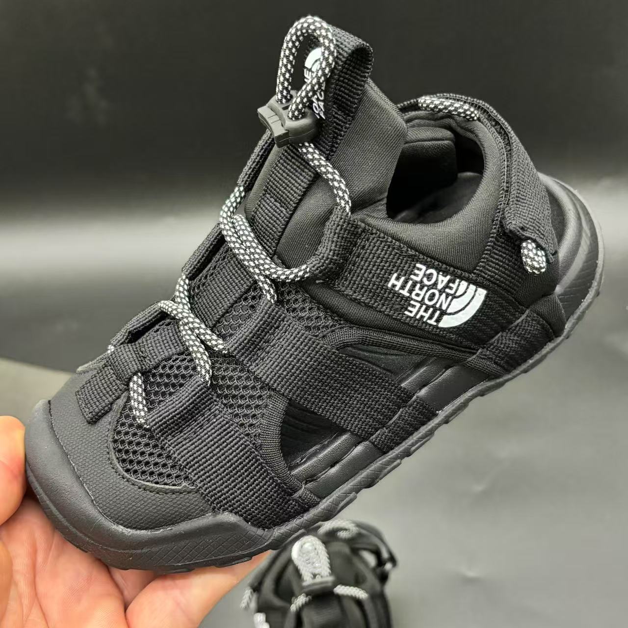 kids shoes