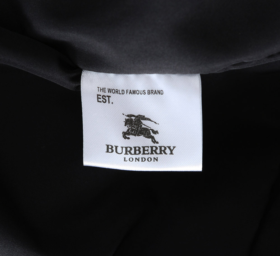 Hoodies & Sweatshirts