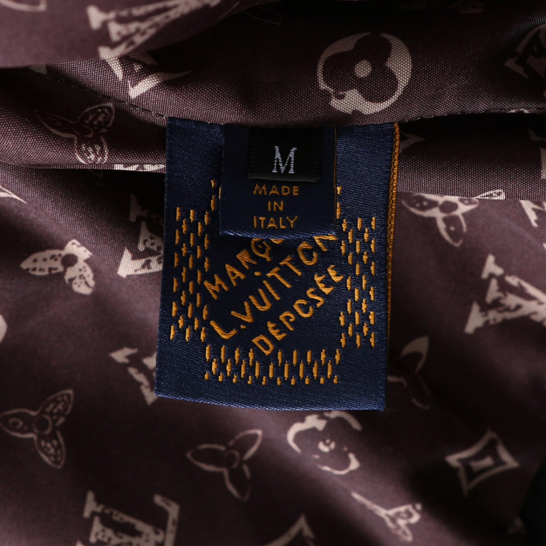 Hoodies & Sweatshirts