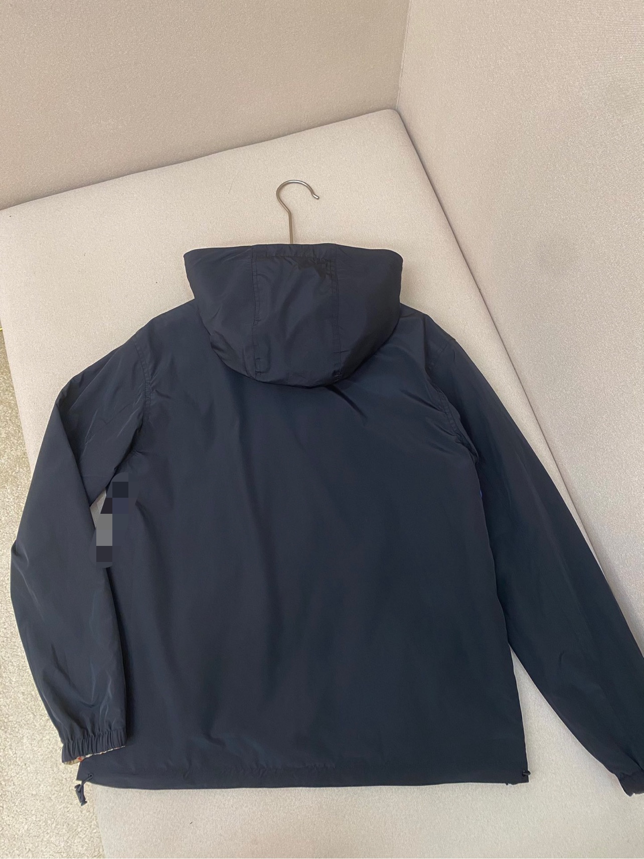 Hoodies & Sweatshirts