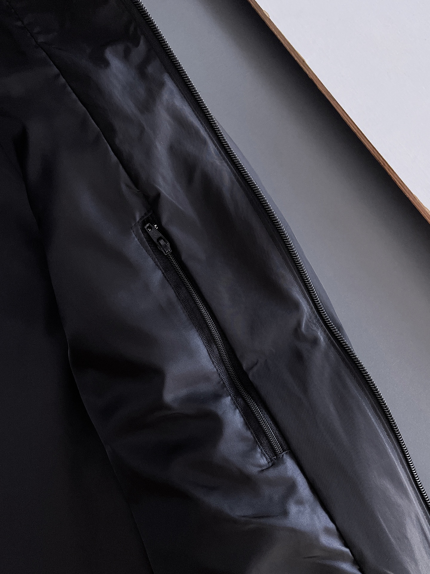 Hoodies & Sweatshirts