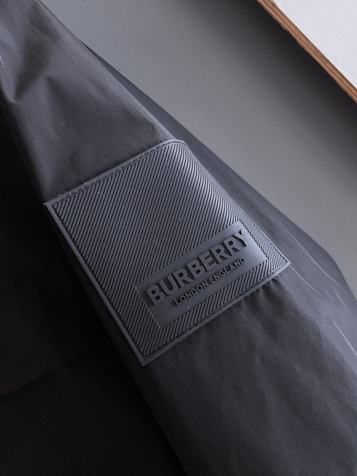 Hoodies & Sweatshirts