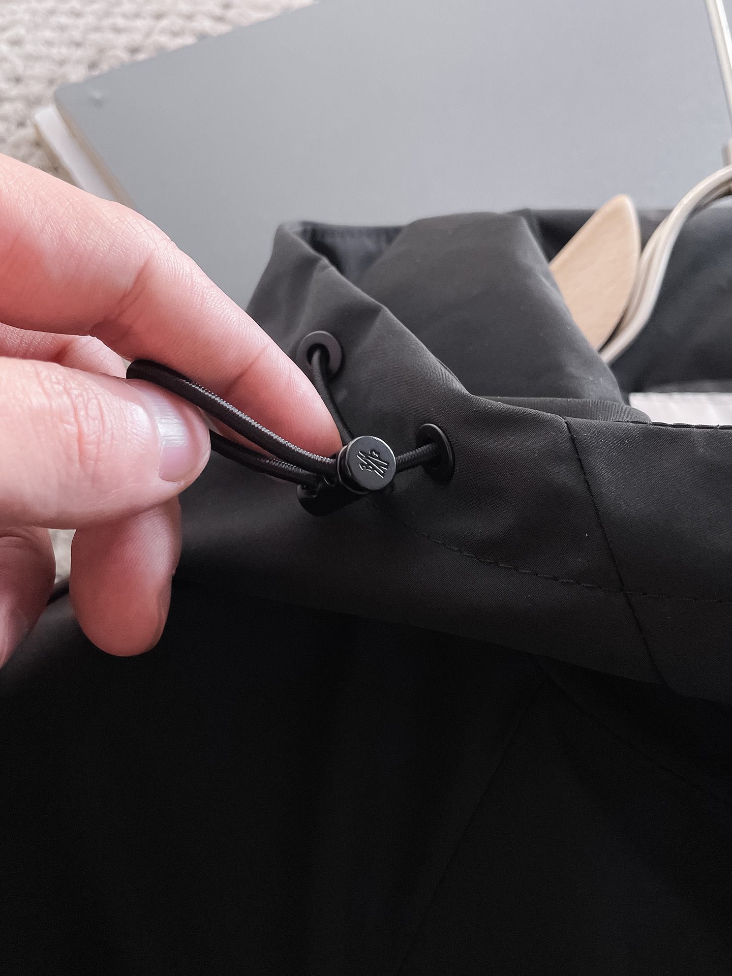 Hoodies & Sweatshirts