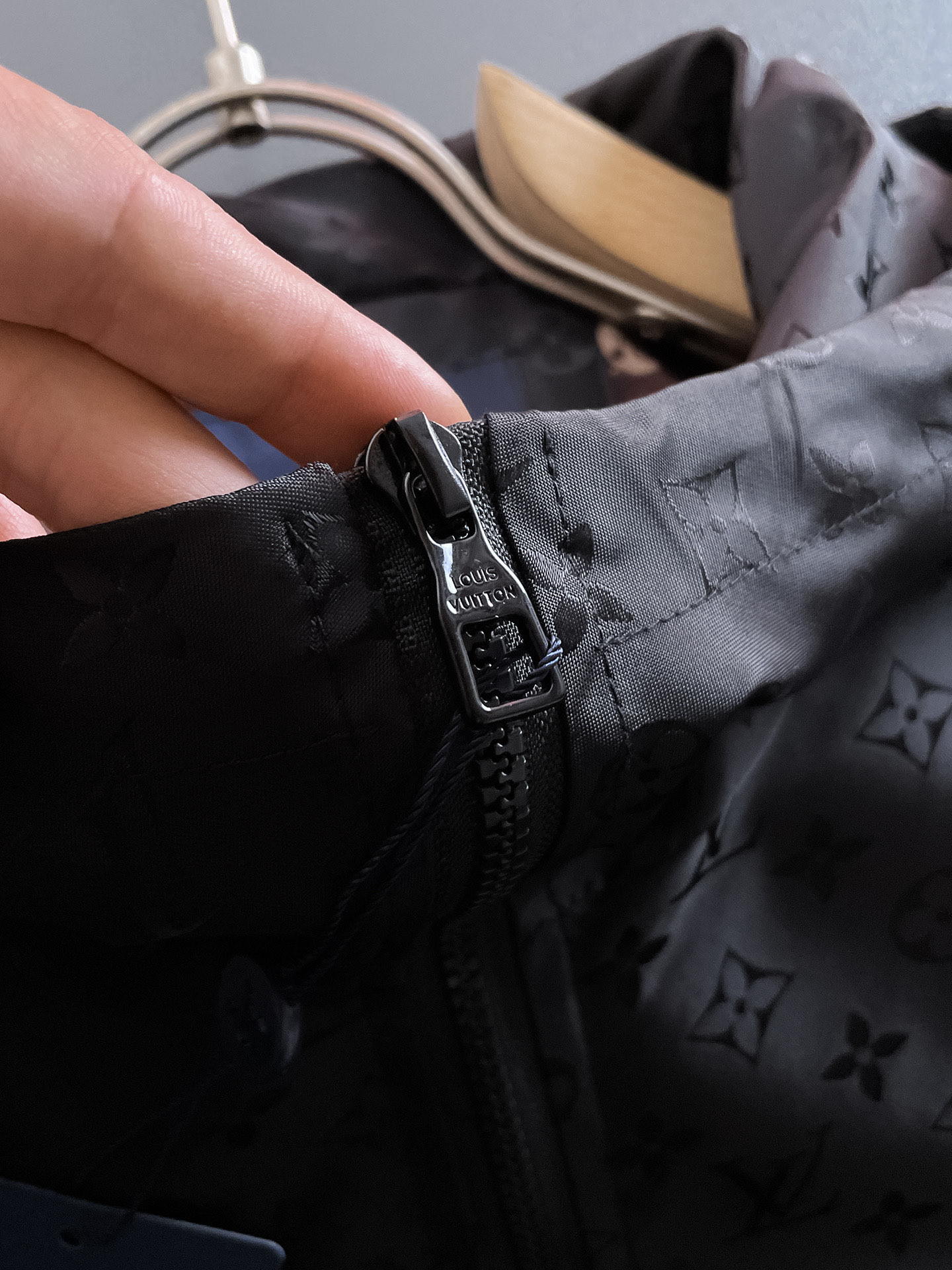 Hoodies & Sweatshirts