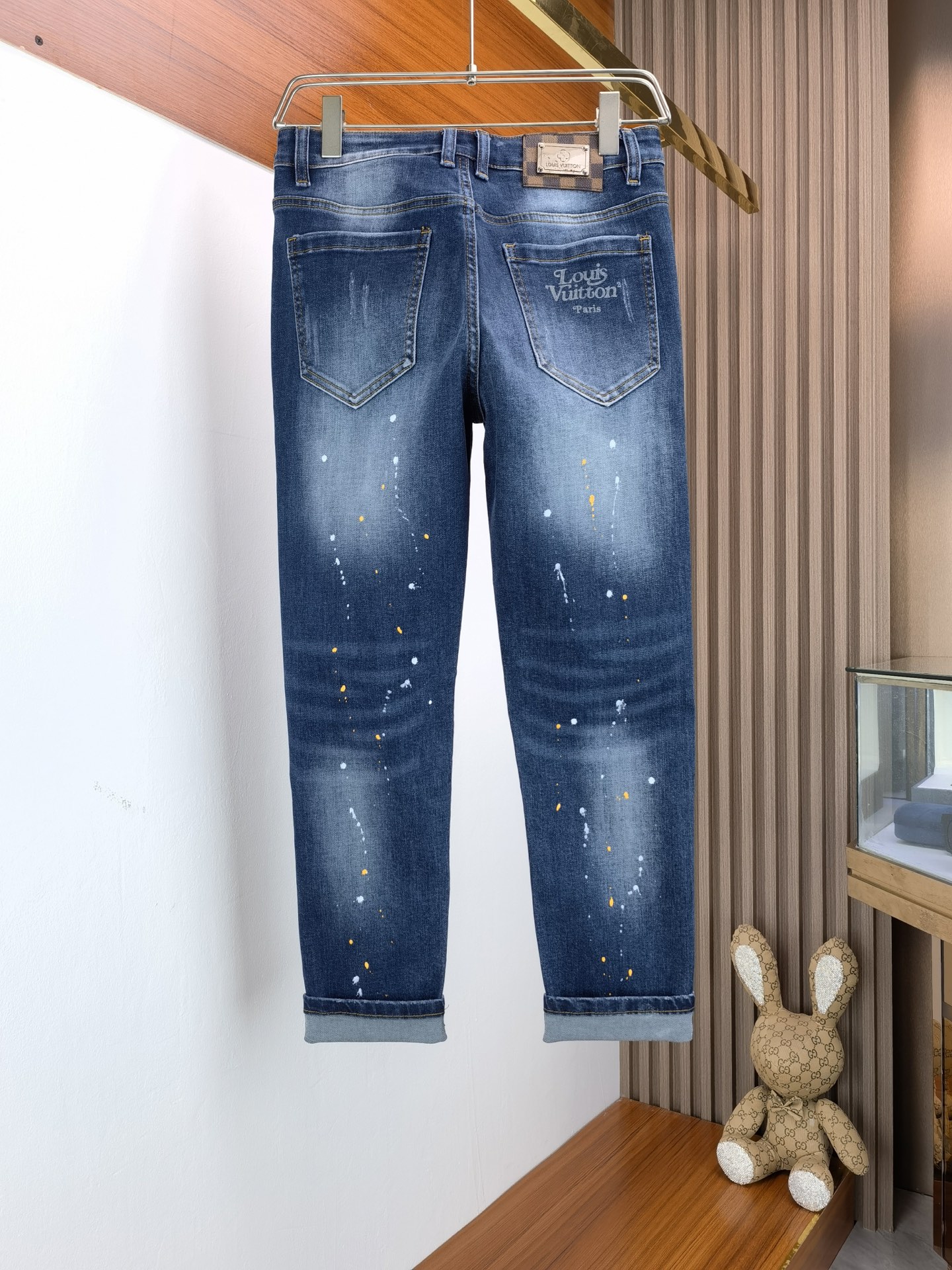 jeans