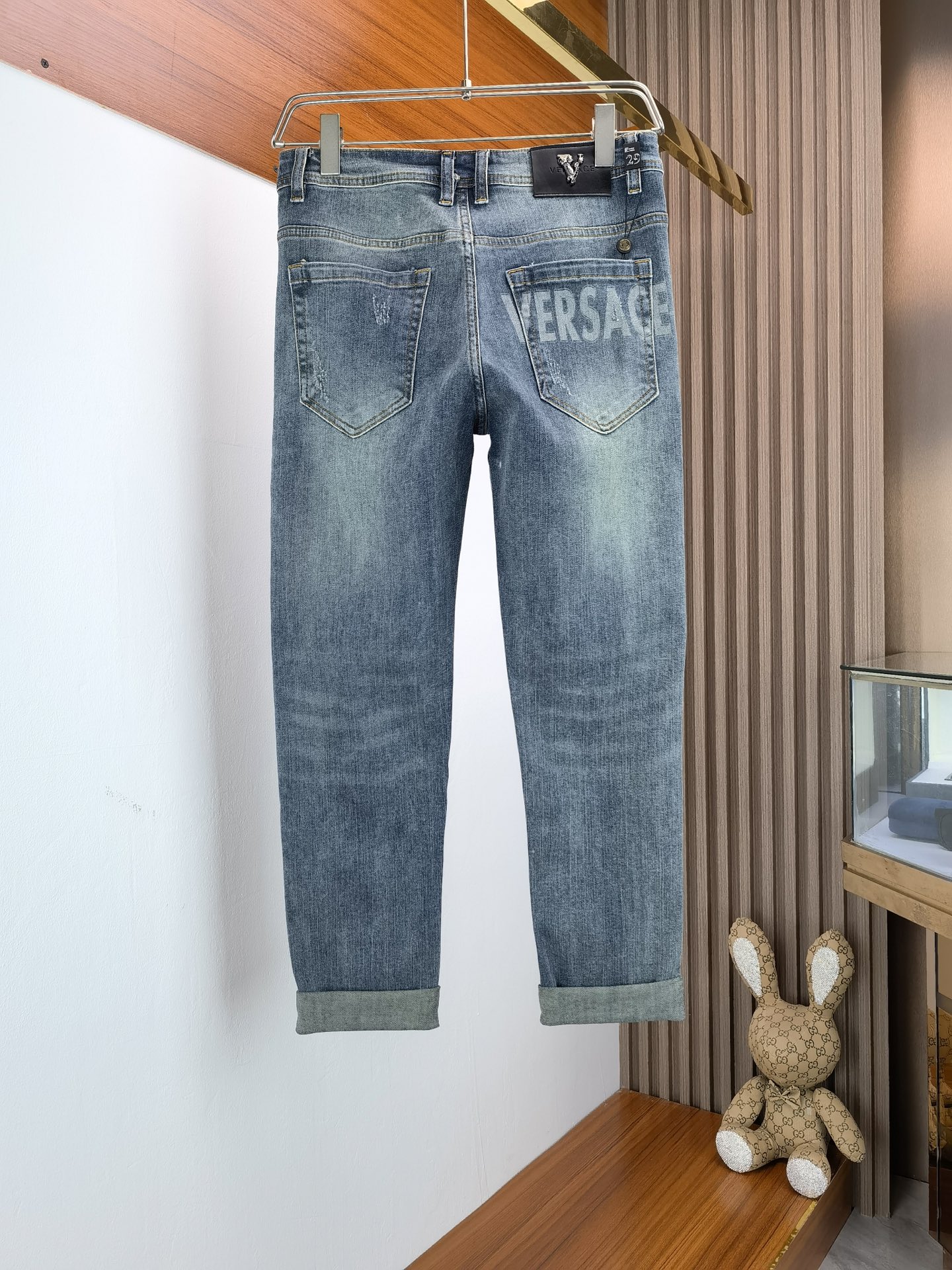 jeans