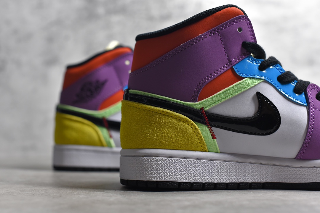 AirJordan1MidSHOES