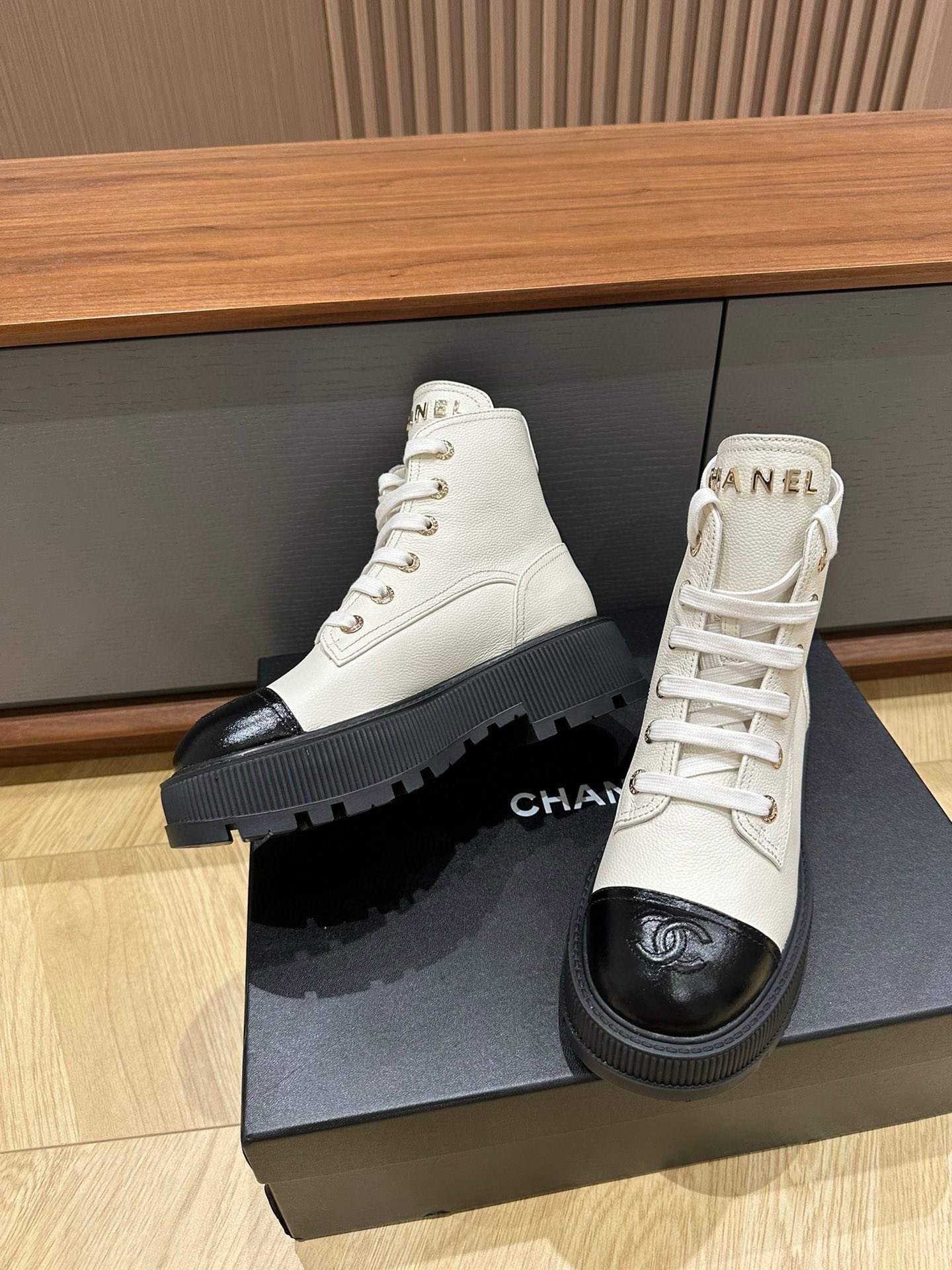 ChanelSHOES