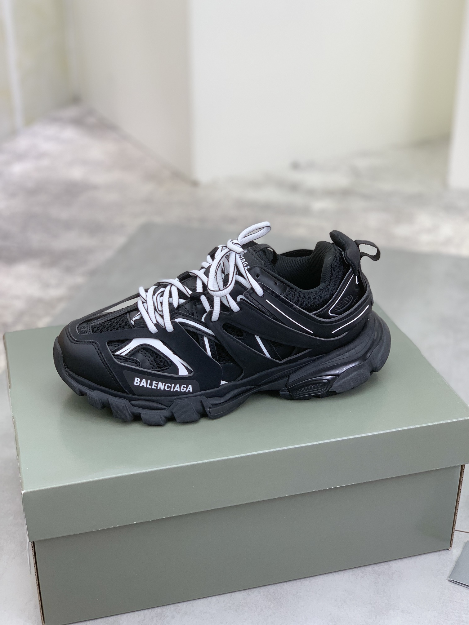 BalenciagaSHOES