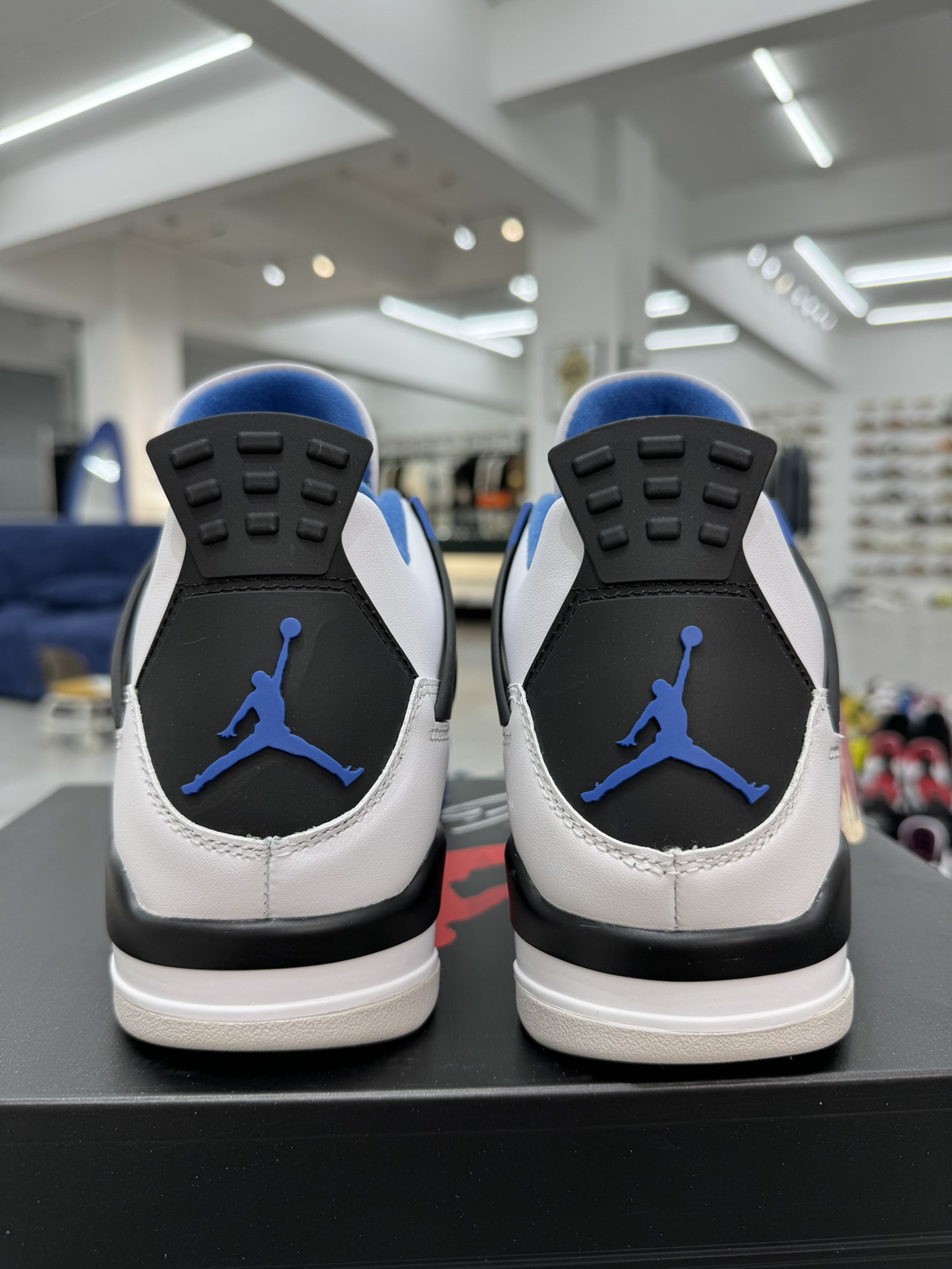AirJordan4SHOES