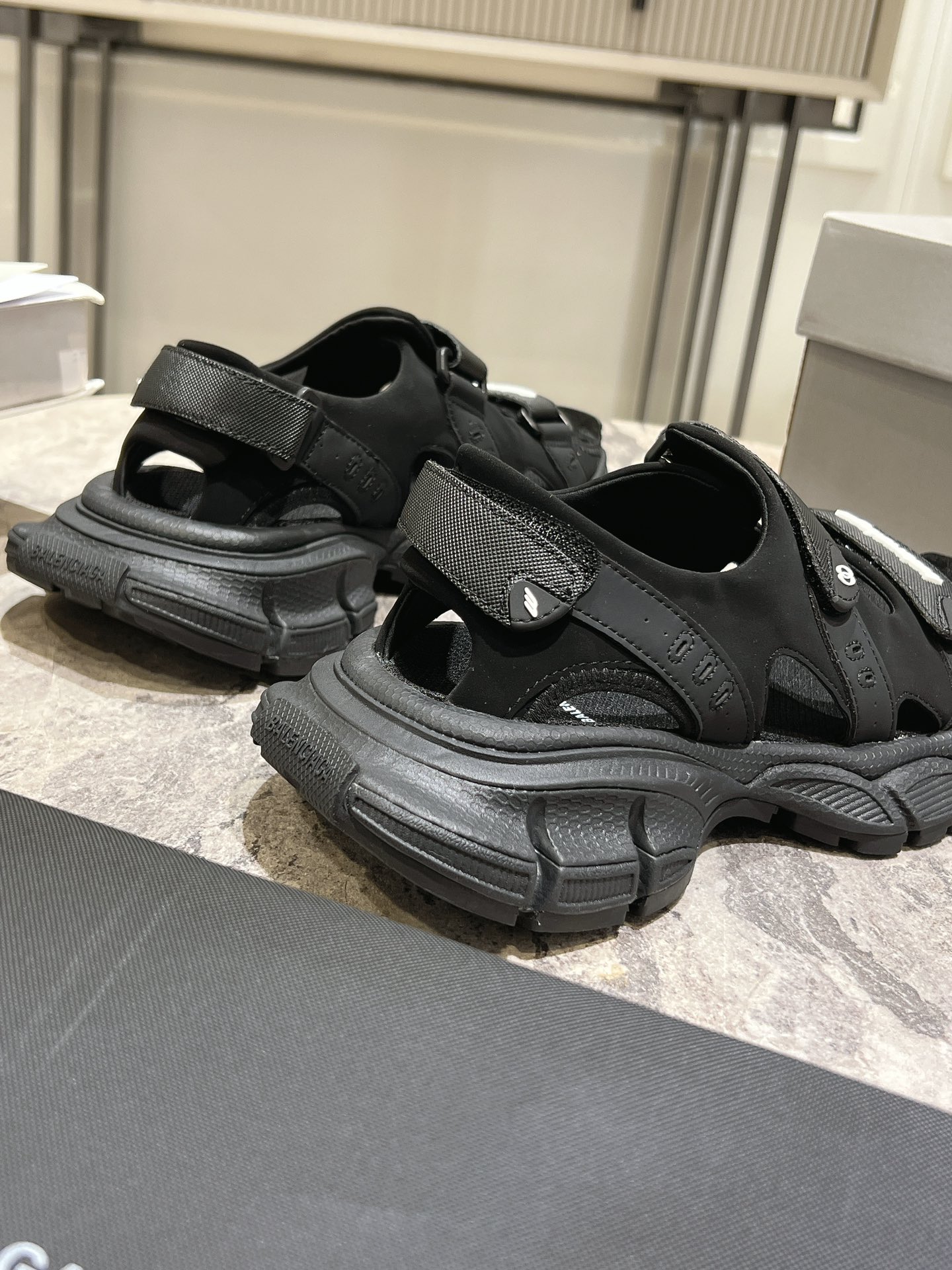 BalenciagaSHOES
