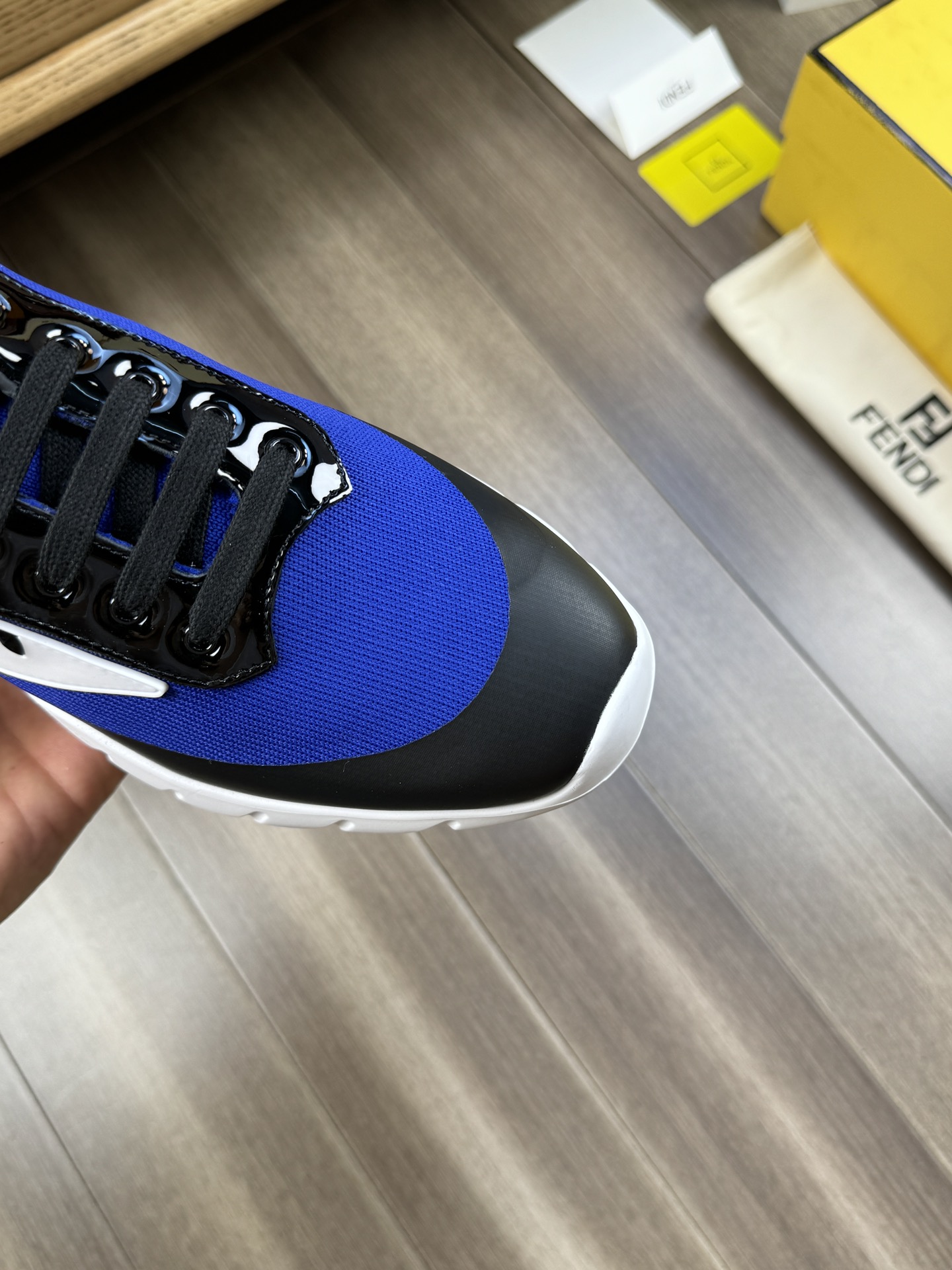FendiSHOES