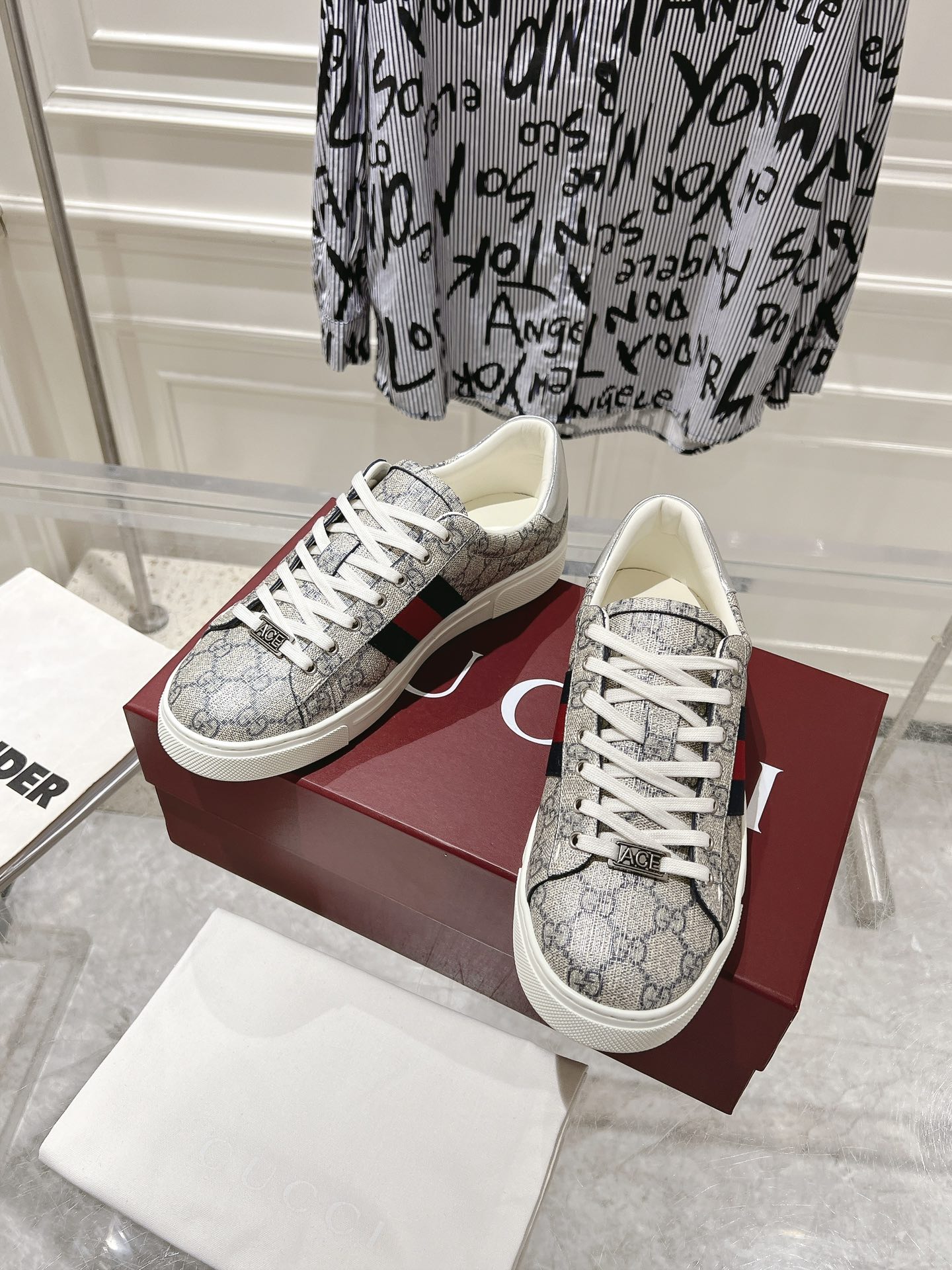 GucciShoes