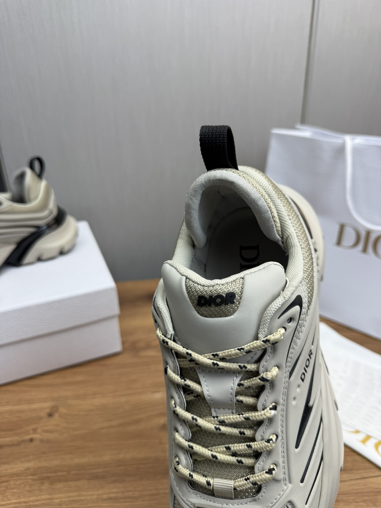DiorSHOES