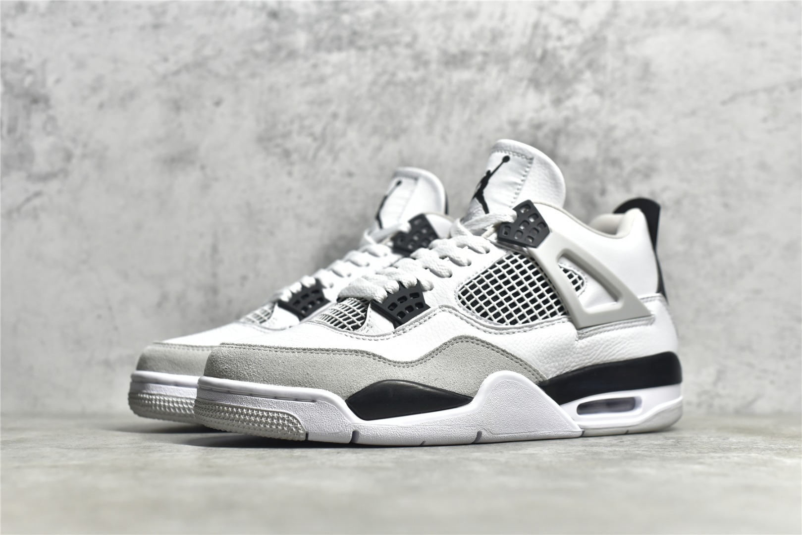 AirJordan4SHOES