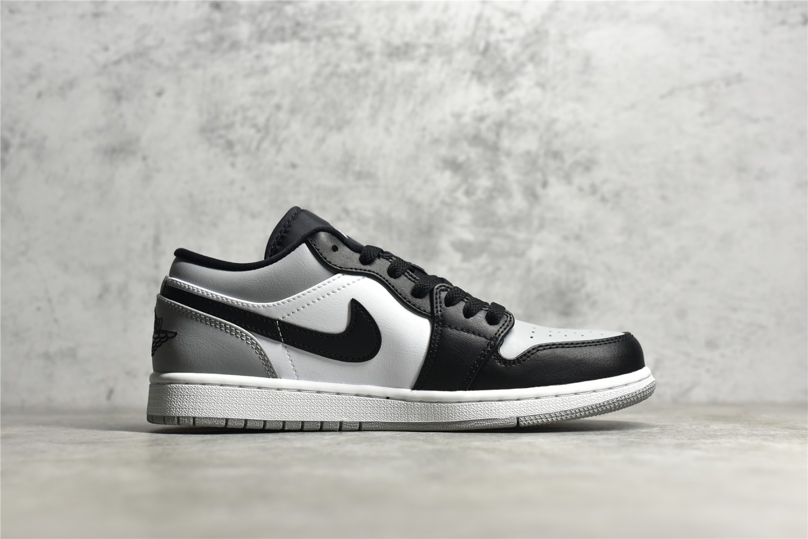 AirJordan1LowSHOES