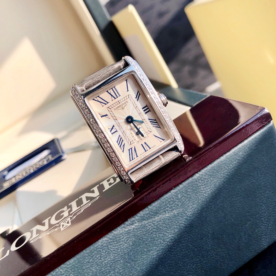 LONGINES
