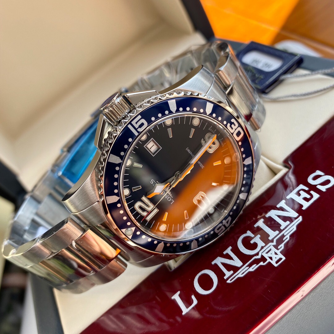 LONGINES